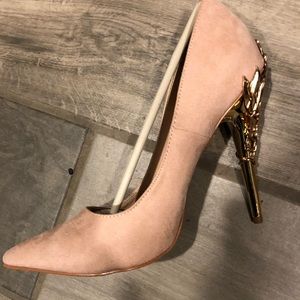 New never worn pink w gold heel accent